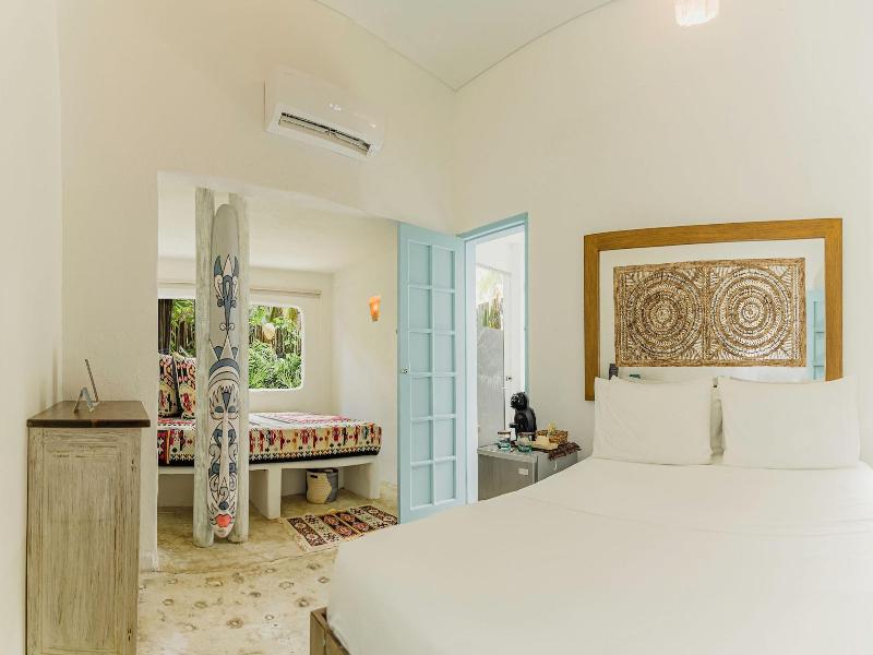 A Teka Slow Beach Hotel image
