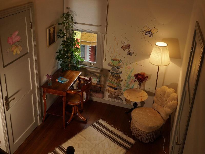 Tilas House No8 image