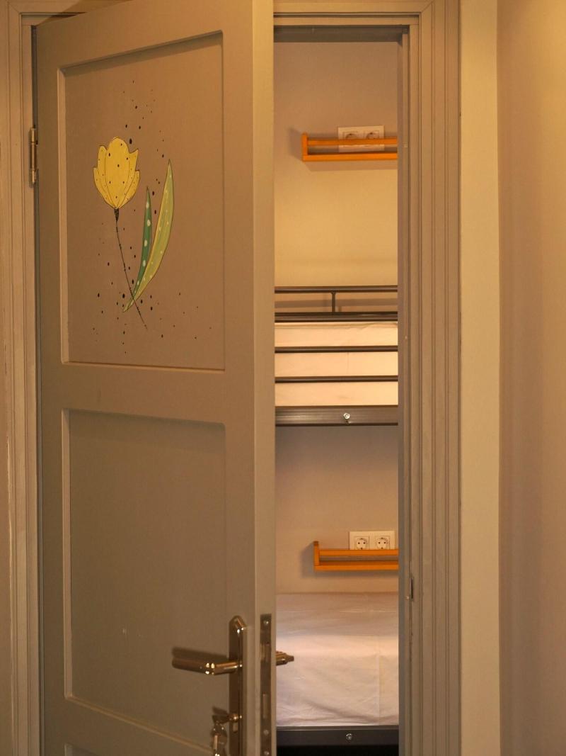 Tilas House No8 image