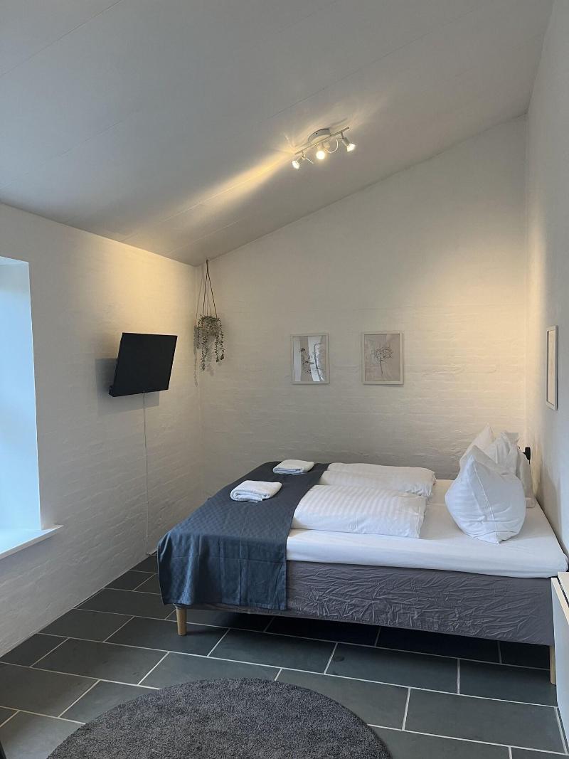 Hartel House image