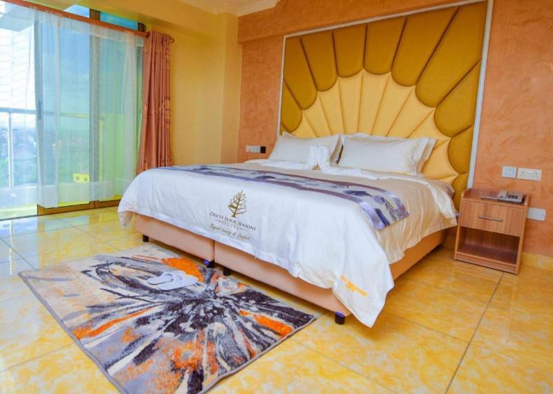 Deuts Four Seasons Hotel image