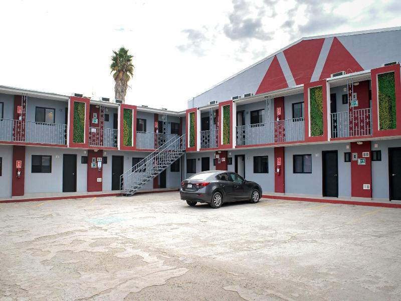 Hotel Jardin image
