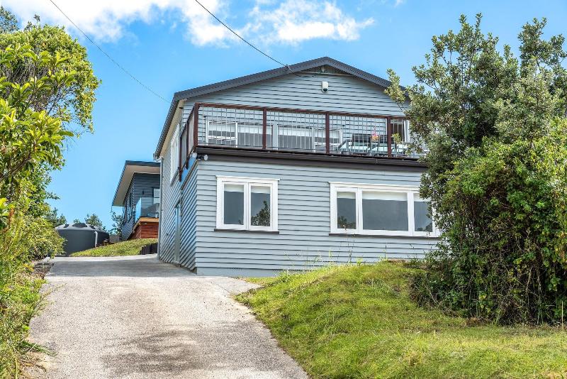 Moana Cottage image