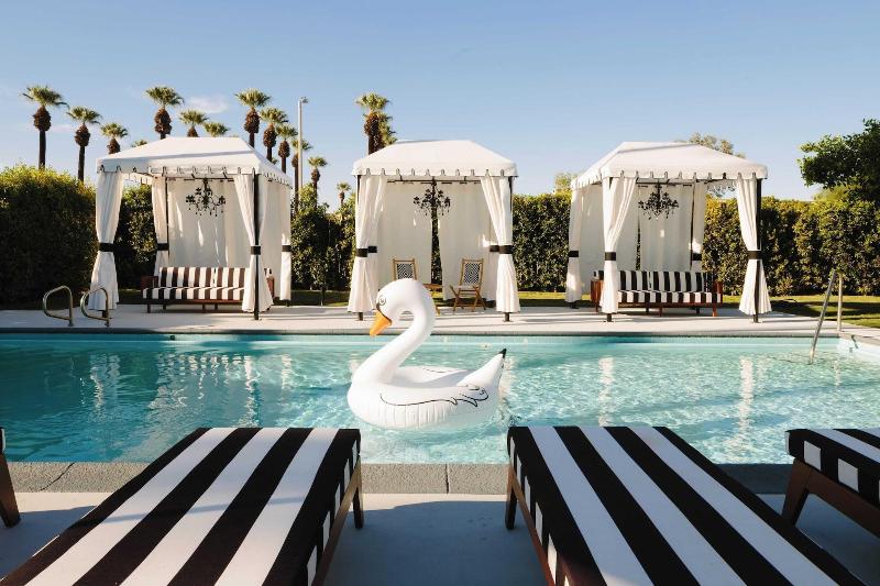 Hotel El Cid By Avantstay image