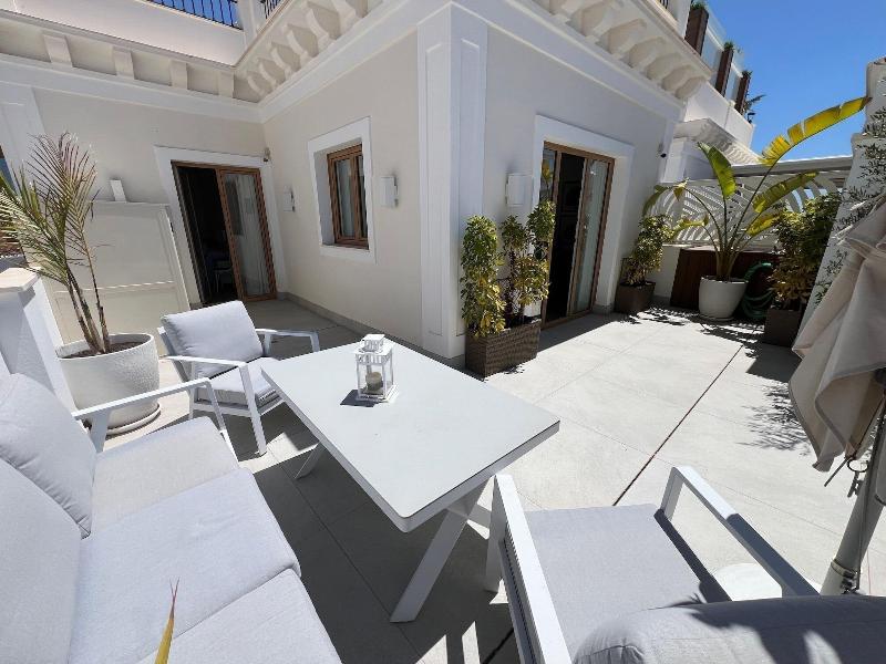 La Puerta De Nerja Hostal Boutique image