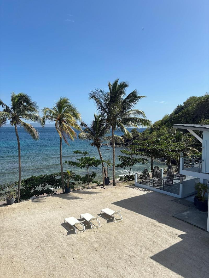 La Vue Boutique Hotel Beach Club image