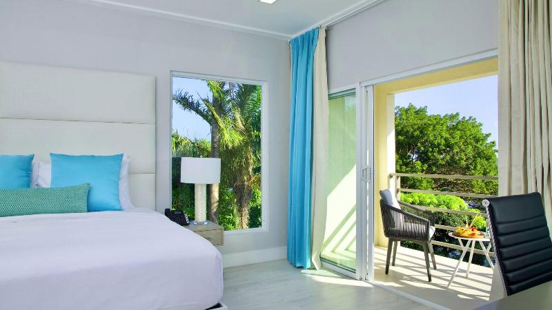 La Vue Boutique Hotel Beach Club image
