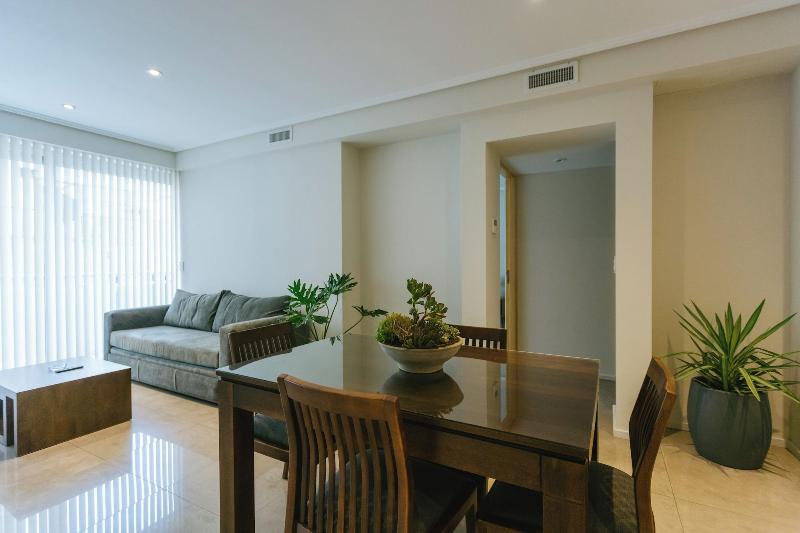 Le Montreal Apart Hotel image