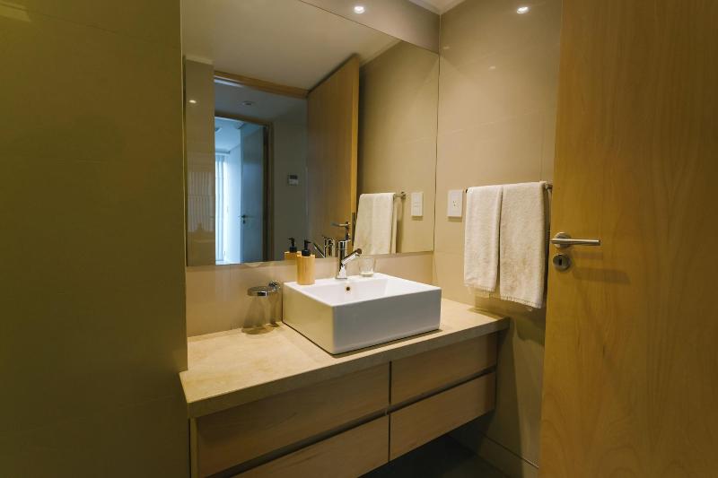 Le Montreal Apart Hotel image