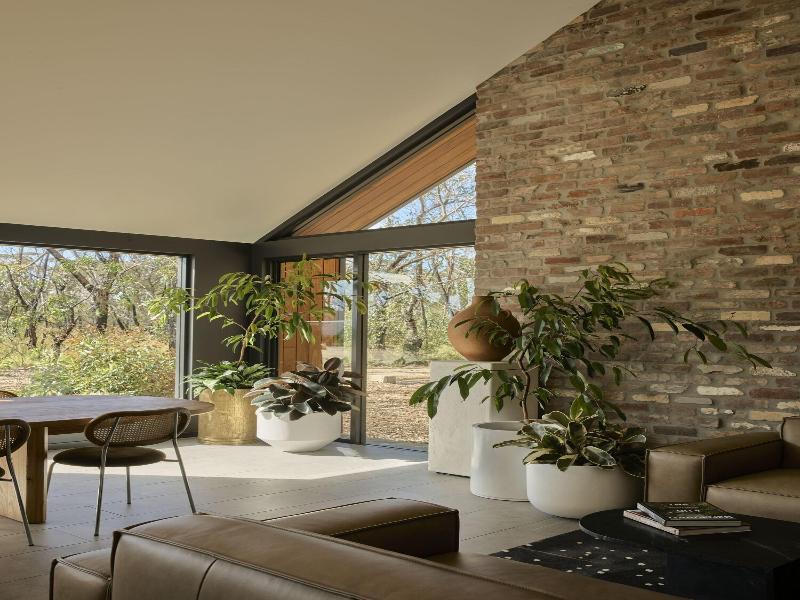 Chalets At Blackheath image