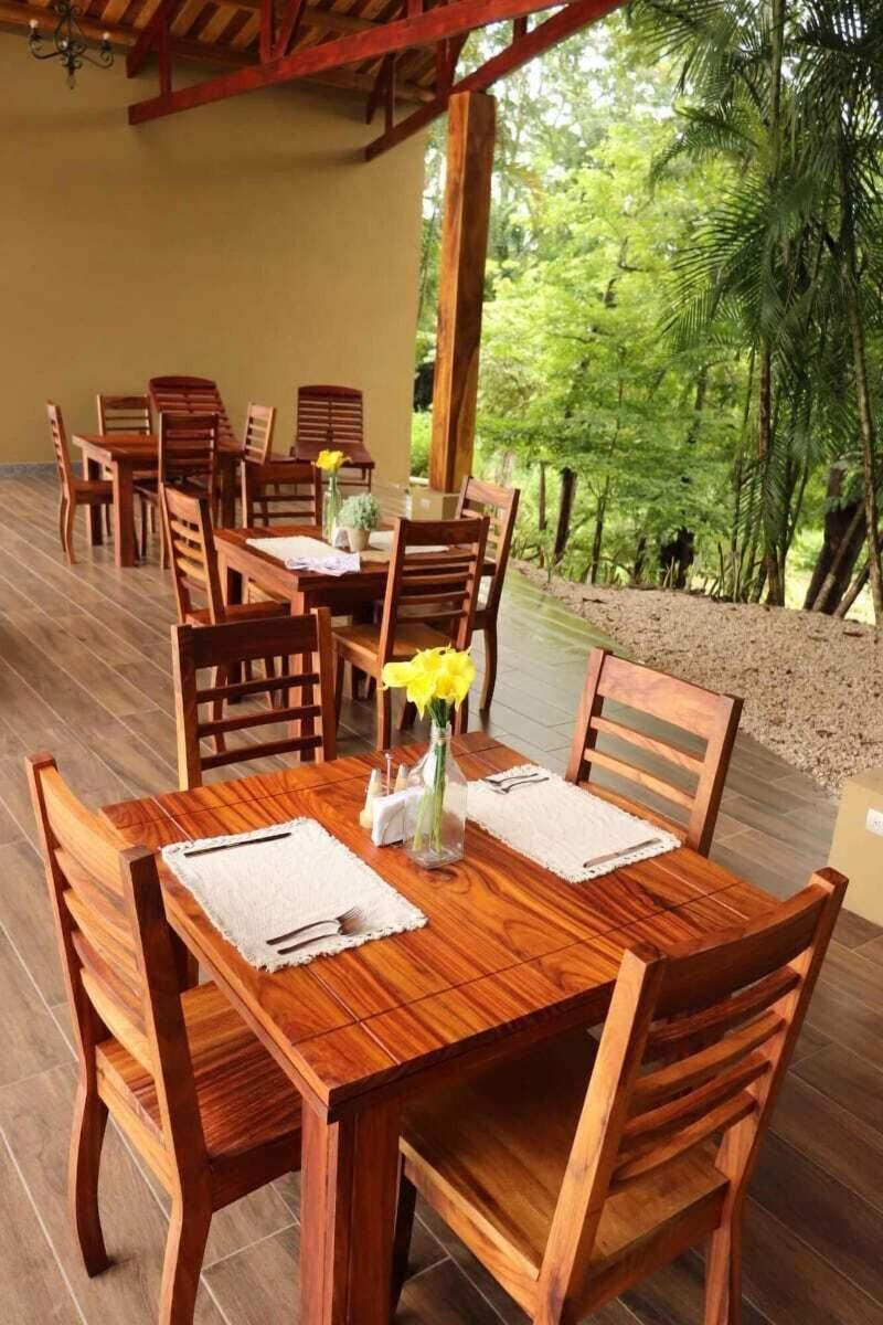 Hotel Amira image
