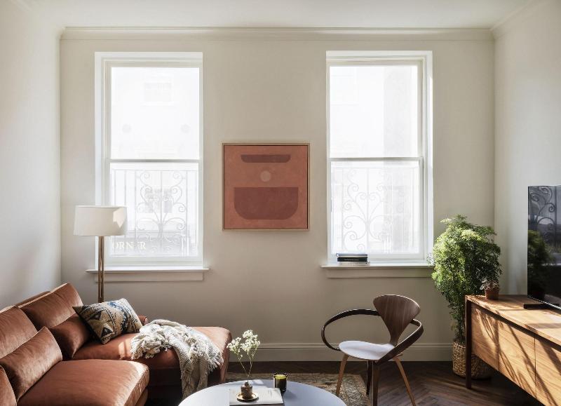 The Pinch Hotel image