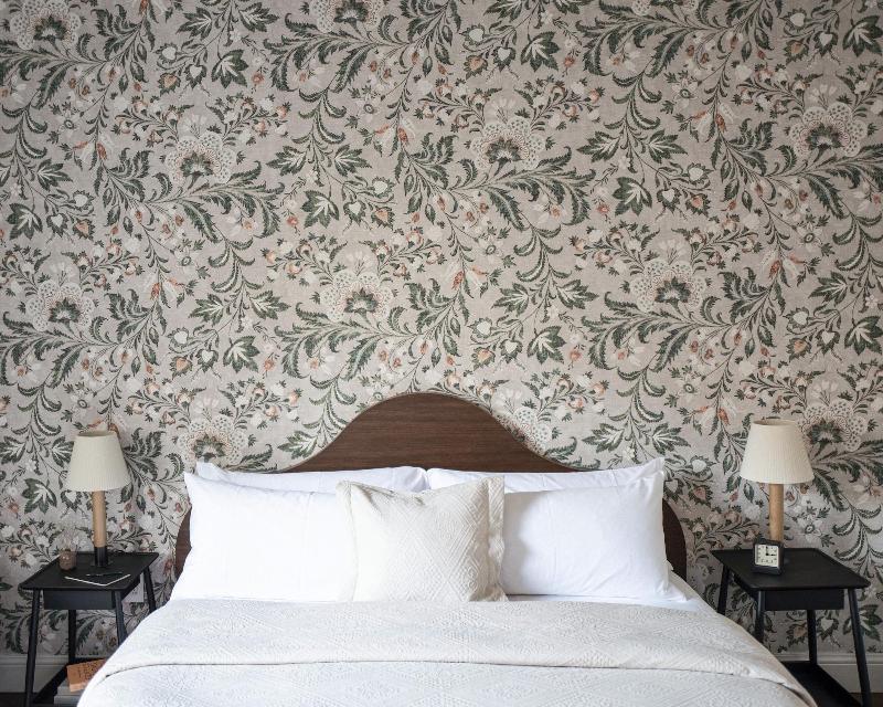 The Pinch Hotel image