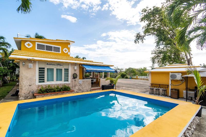 Casamares image