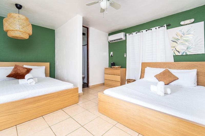 Casamares image