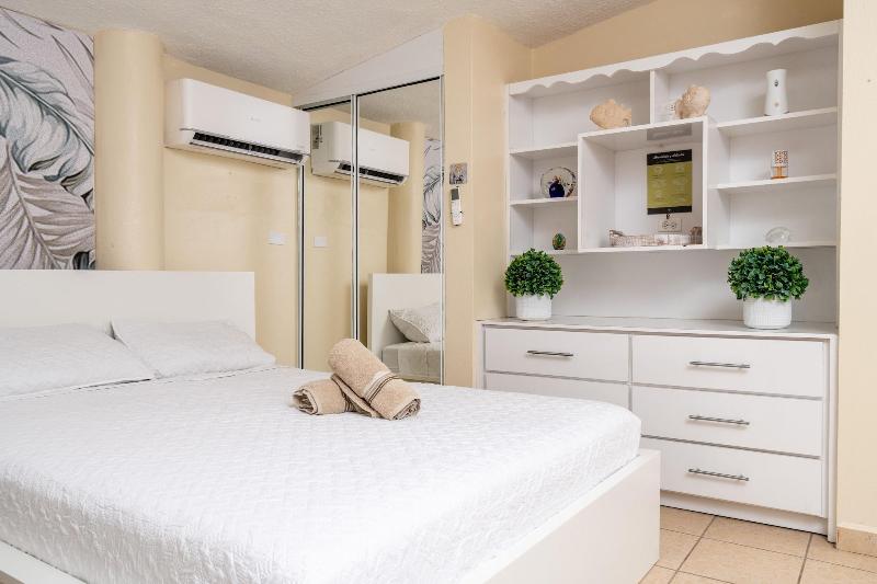 Casamares image