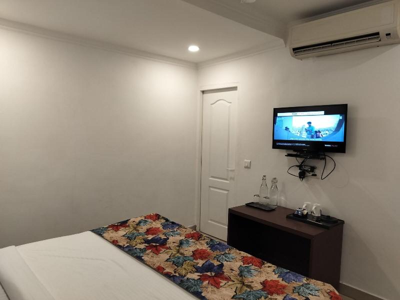 Farmhouse Inn image
