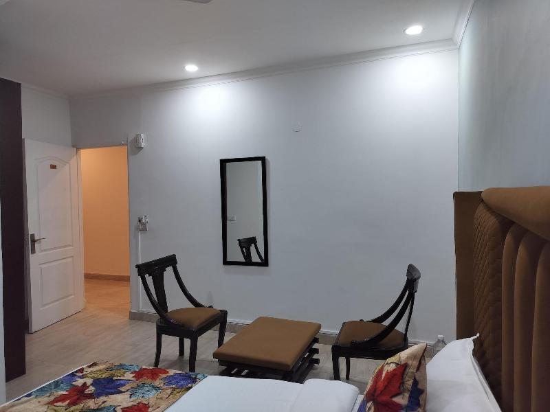 Farmhouse Inn image