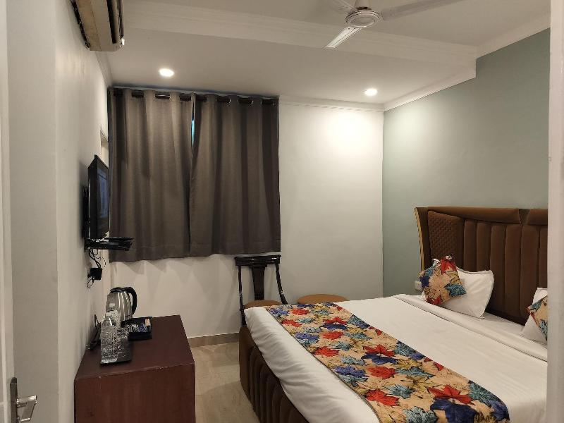 Farmhouse Inn image