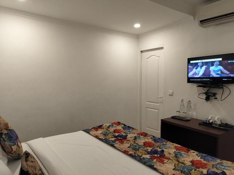 Farmhouse Inn image