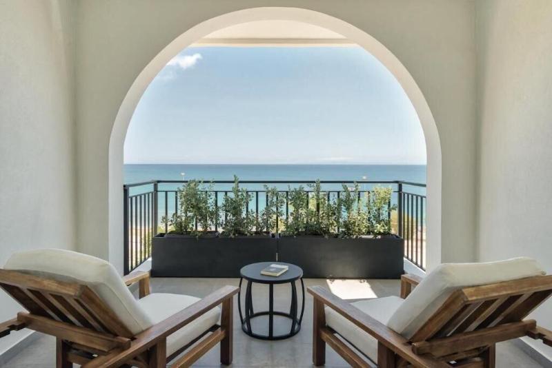 Bitzaro Boutique Hotel image