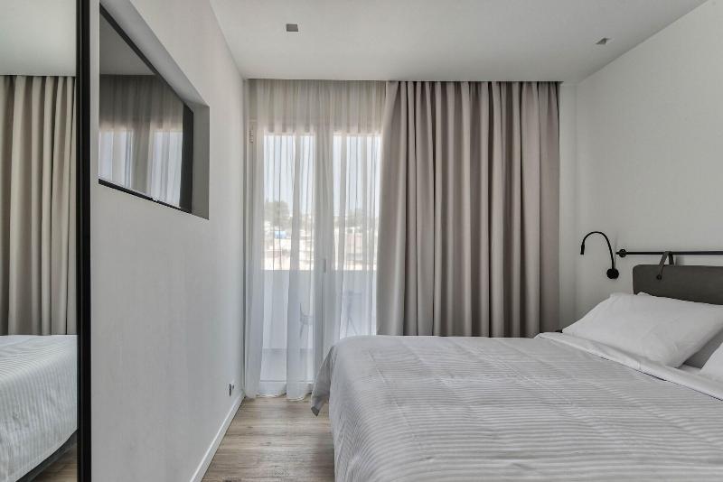 Bitzaro Boutique Hotel image