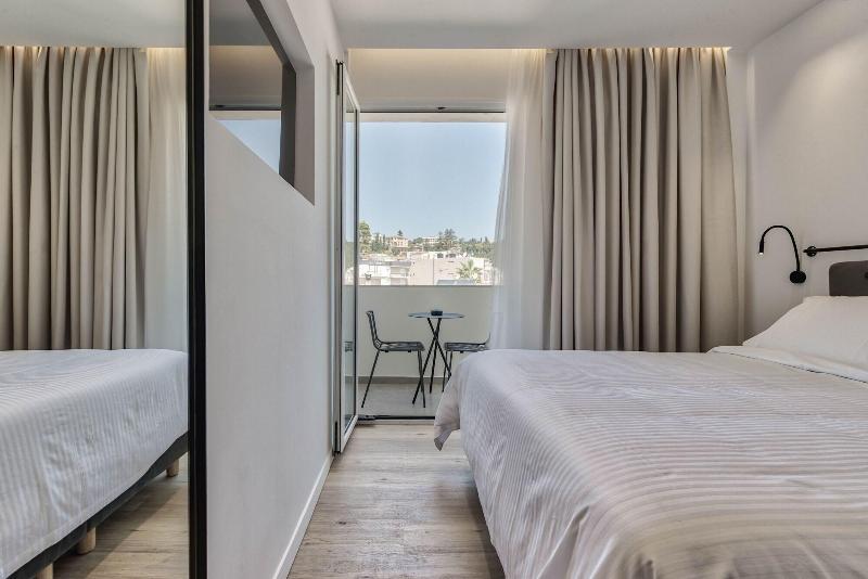 Bitzaro Boutique Hotel image