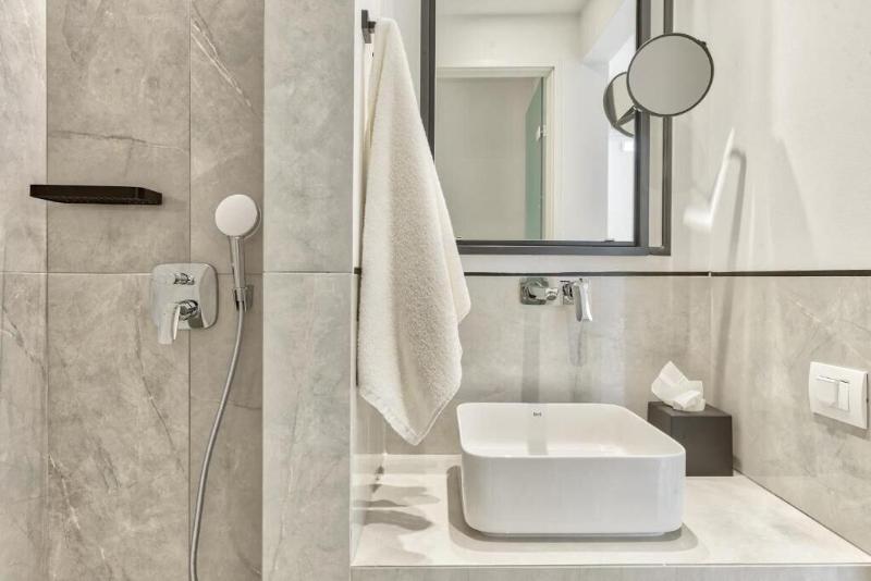 Bitzaro Boutique Hotel image