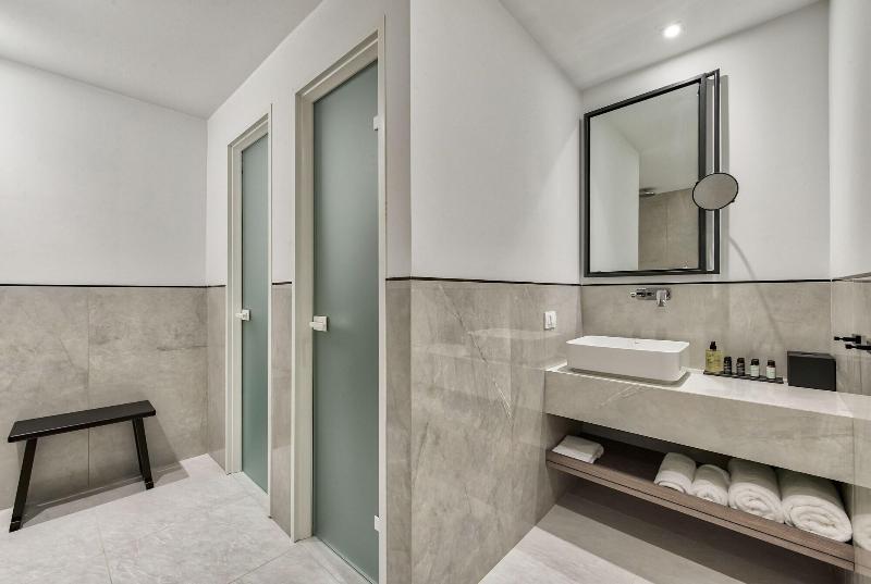 Bitzaro Boutique Hotel image