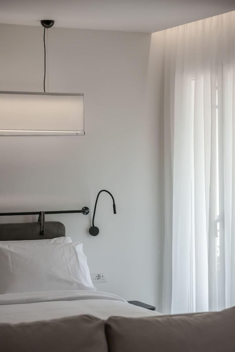 Bitzaro Boutique Hotel image