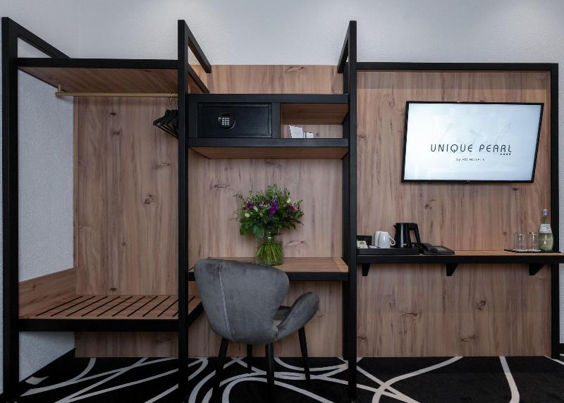 Hotel Unique Pearl image