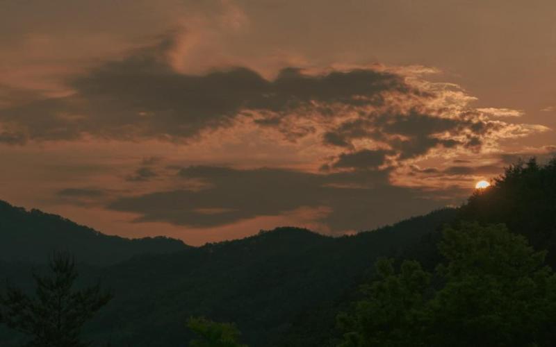 Andong Sunrise Glamping image