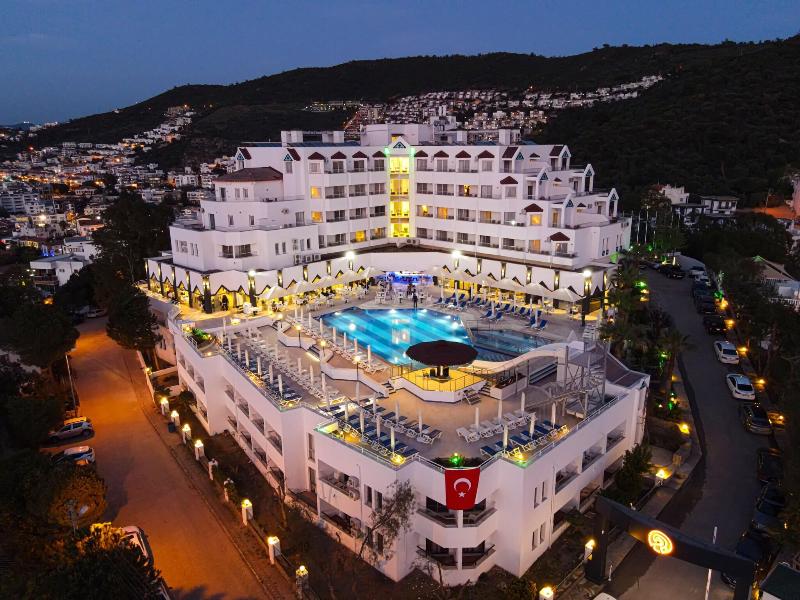 Roseira Beach Resort image
