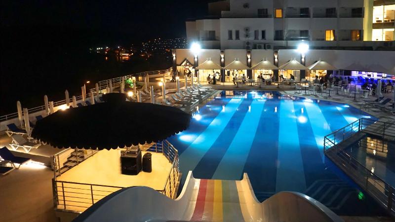 Roseira Beach Resort image