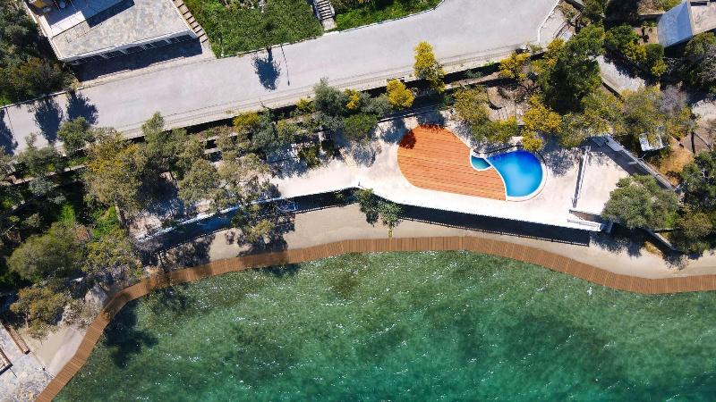 Roseira Beach Resort image