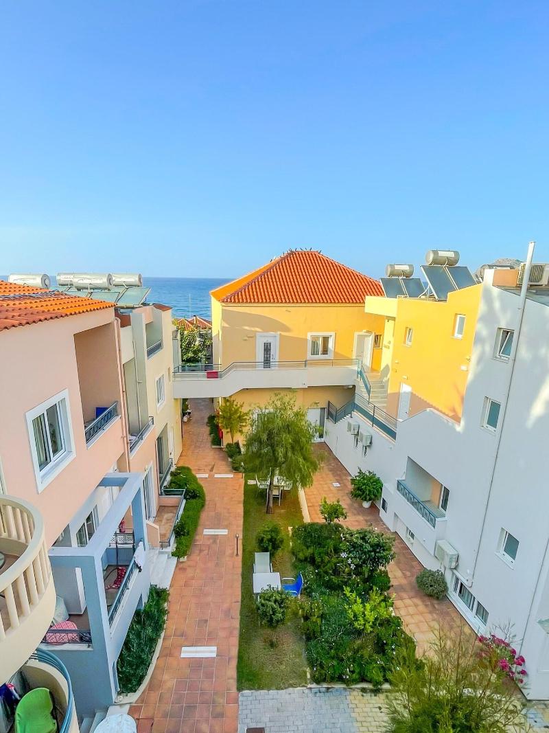 Melina Beach Hotel image