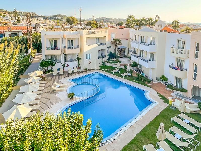 Melina Beach Hotel image