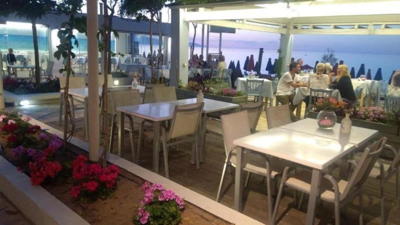 Melina Beach Hotel image