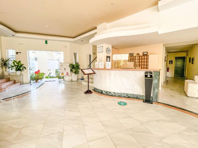 Melina Beach Hotel image