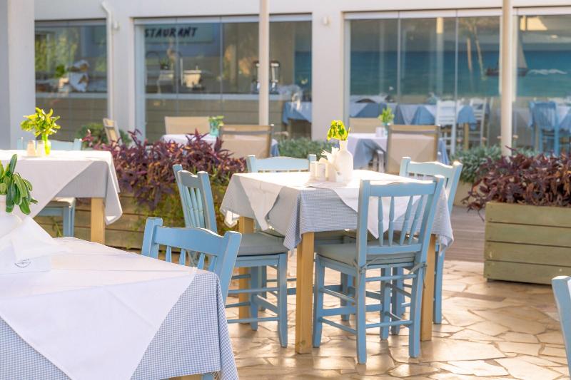 Melina Beach Hotel image