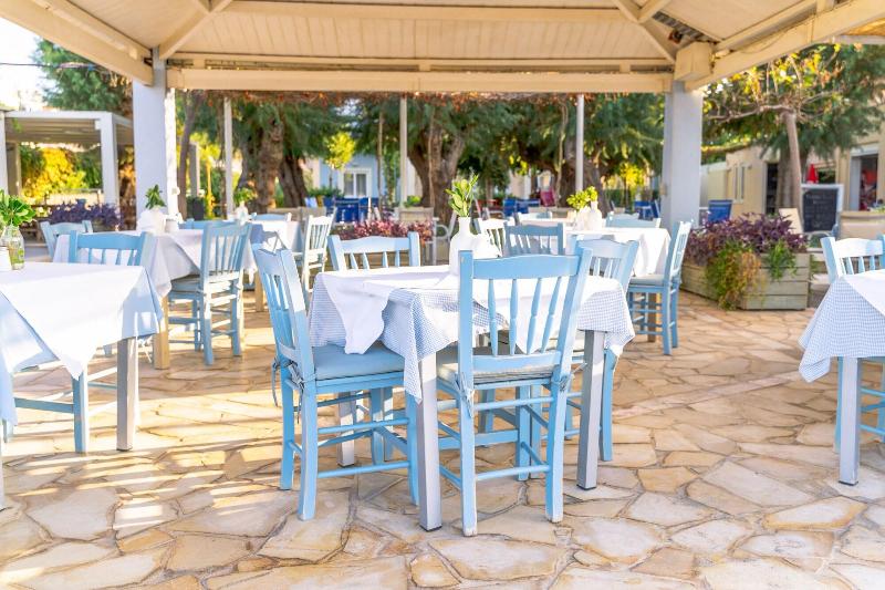 Melina Beach Hotel image