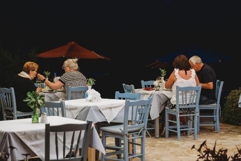 Melina Beach Hotel image