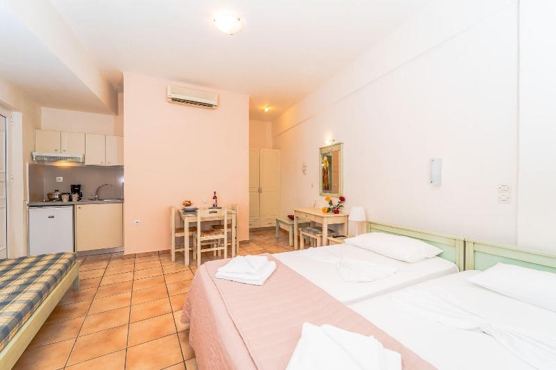 Melina Beach Hotel image