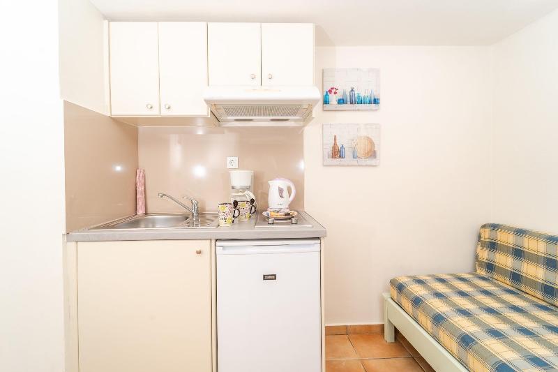 Melina Beach Hotel image
