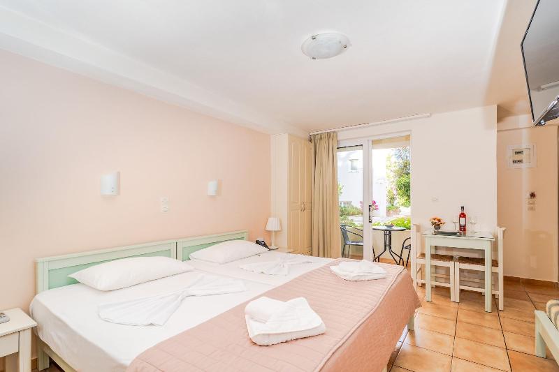 Melina Beach Hotel image