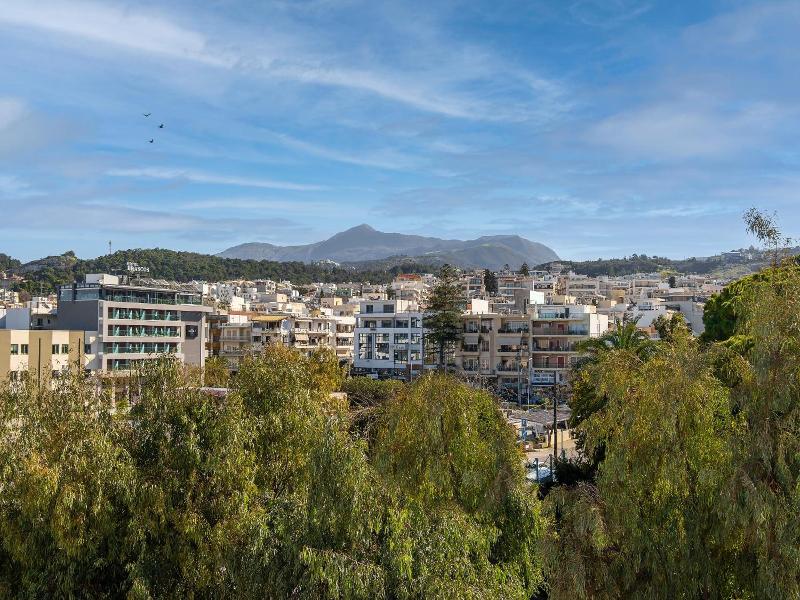 Kipos Hotel image