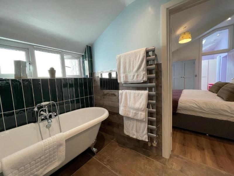 Moorview House image