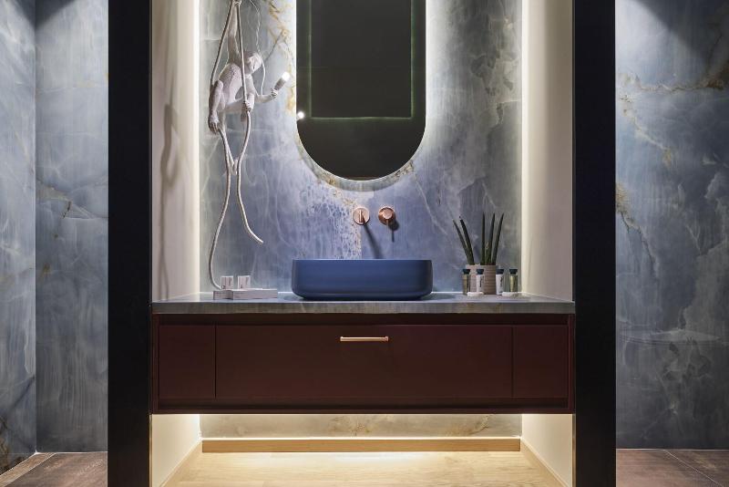 O2 Suites Glyfada image