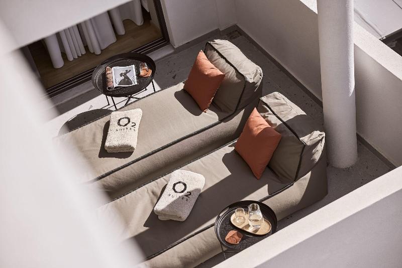 O2 Suites Glyfada image