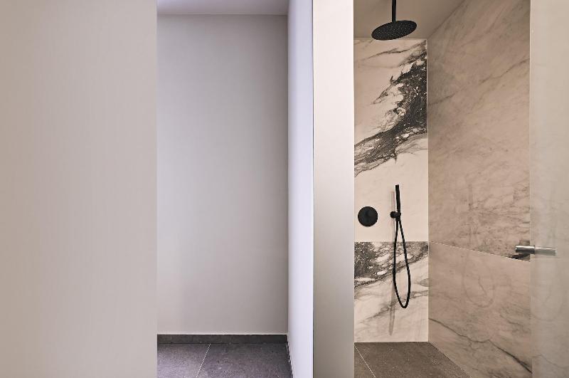 O2 Suites Glyfada image